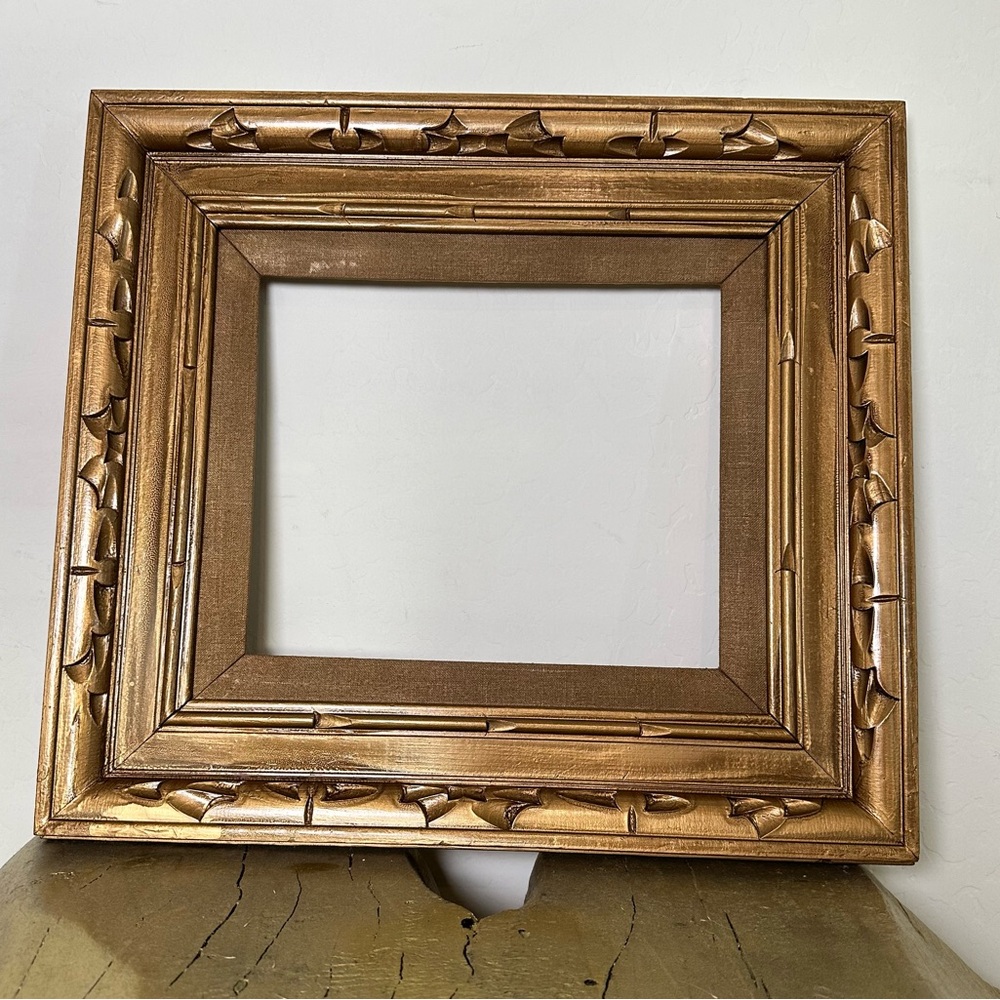 Vintage Antique Gold Painted carved wood 12x10”-18x20”picture/art frame